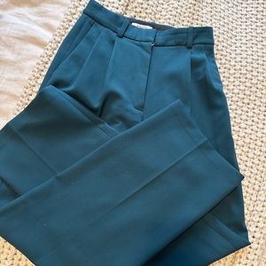Aritzia Babaton Pleated Pant